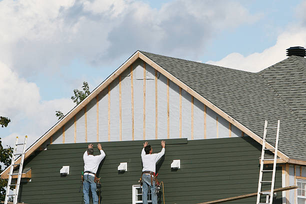 Professional Emergency Siding Repair technician working in New Columbia, PA